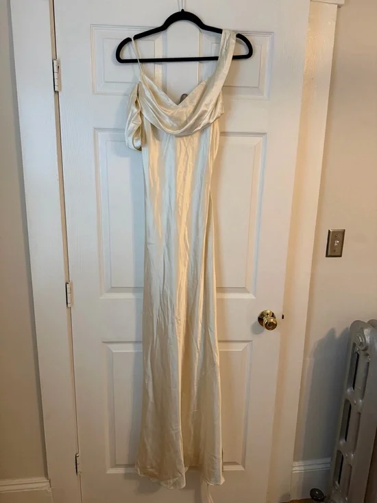 Reformation Ronda Silk Dress in Ivory Size 4, NWT, Never Worn - Picture 6 of 14